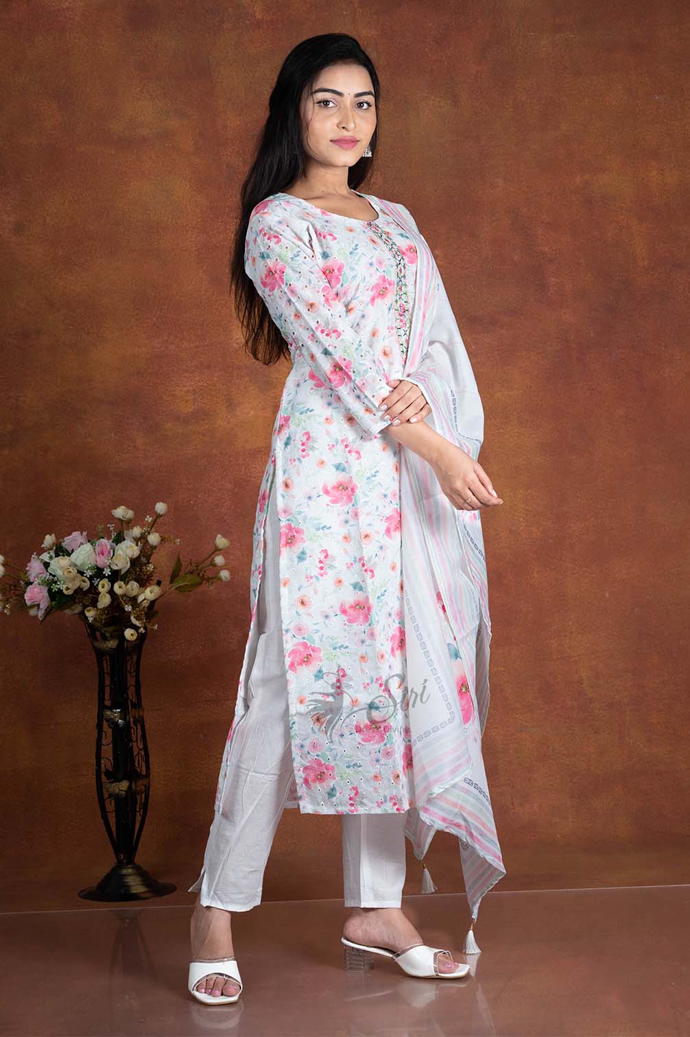 White And Pink Colour Floral Print 3 Pc's Bottom Duppata Set