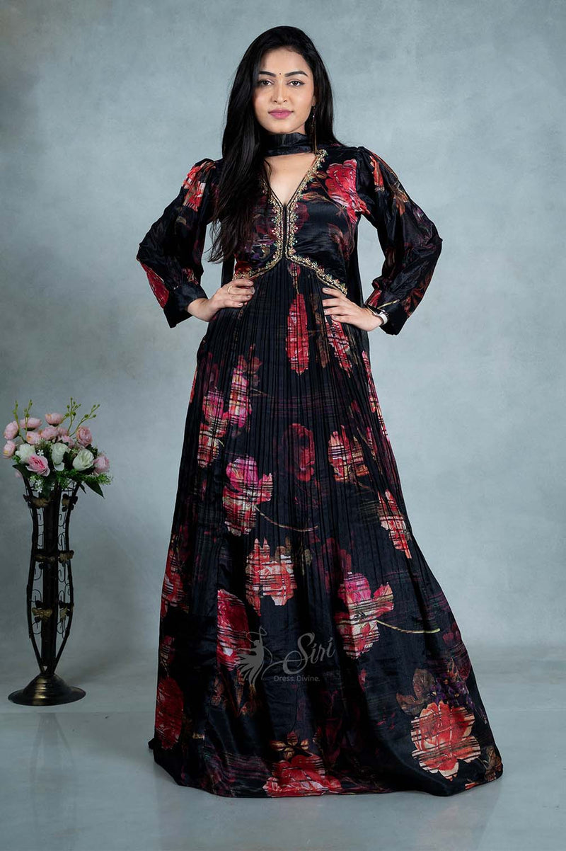 Black Colour Floral Print Chudidar Kali