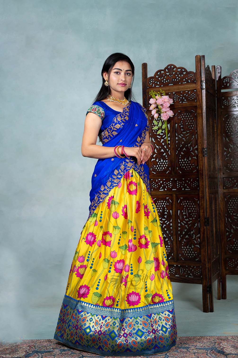 Floral Print And Paitani Border Half Saree