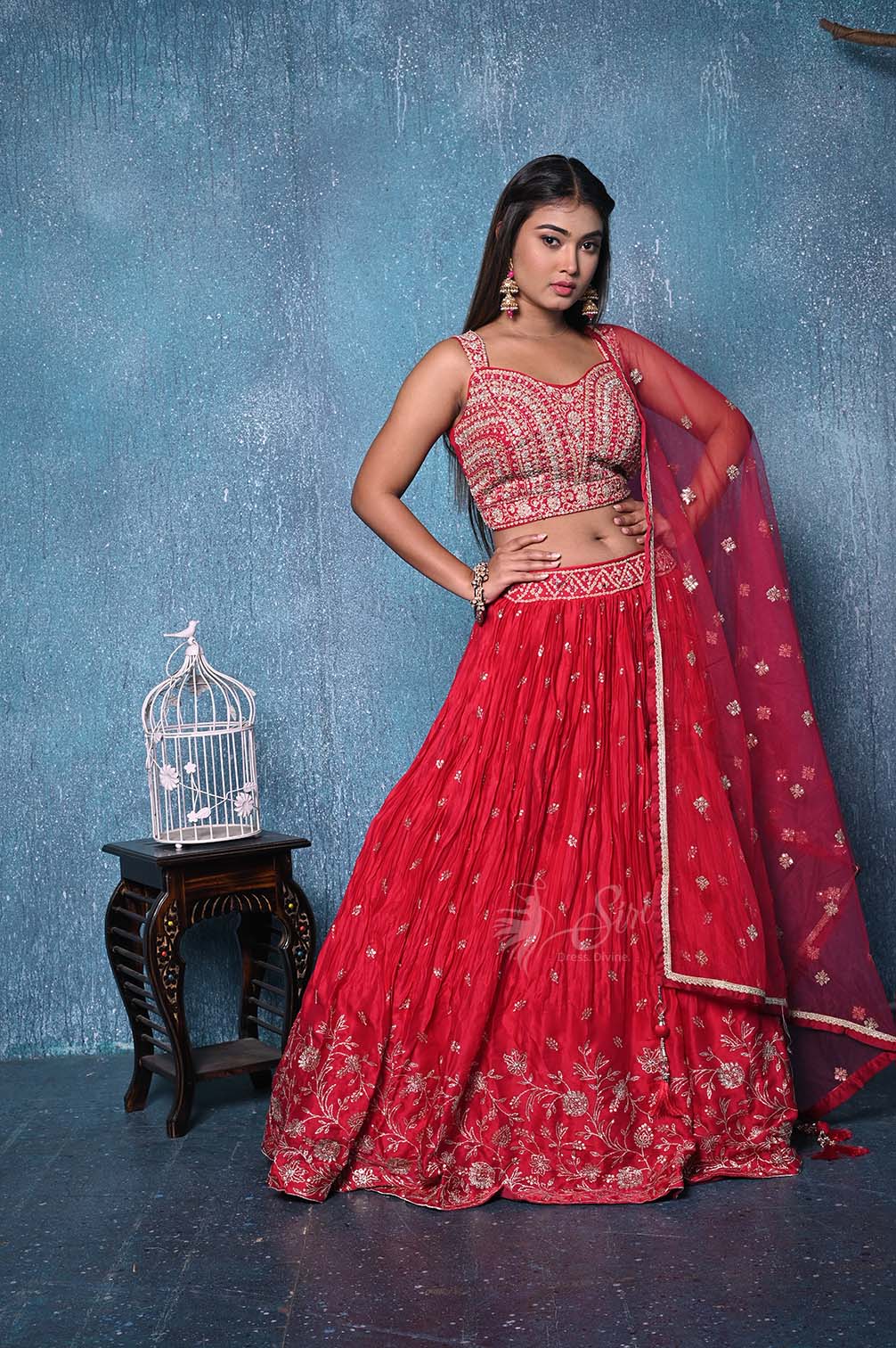 Heavy Floral Zari And Stone Work Crop Top.