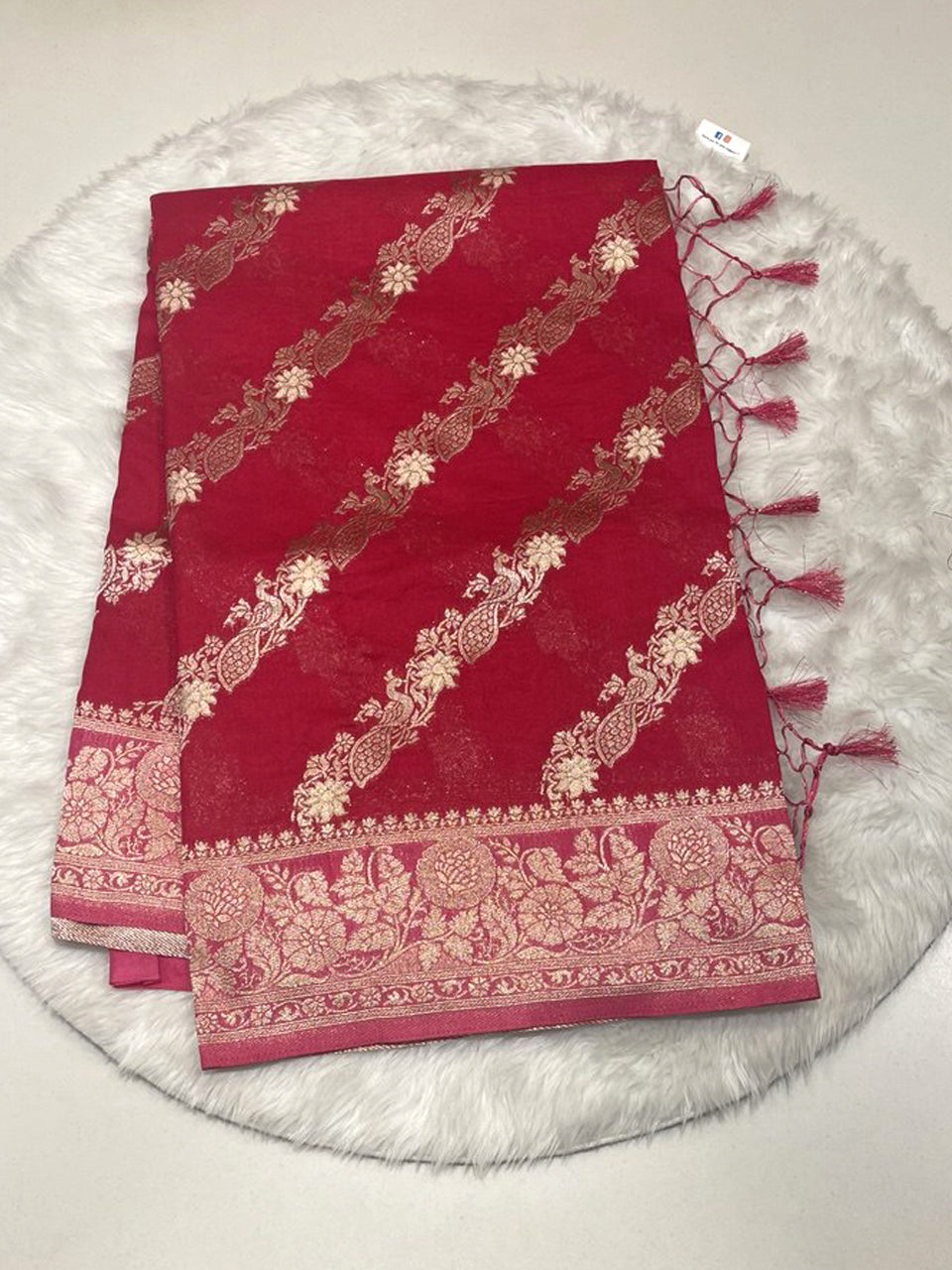 Diagonal Zari Stripes Banarasi Jute Saree