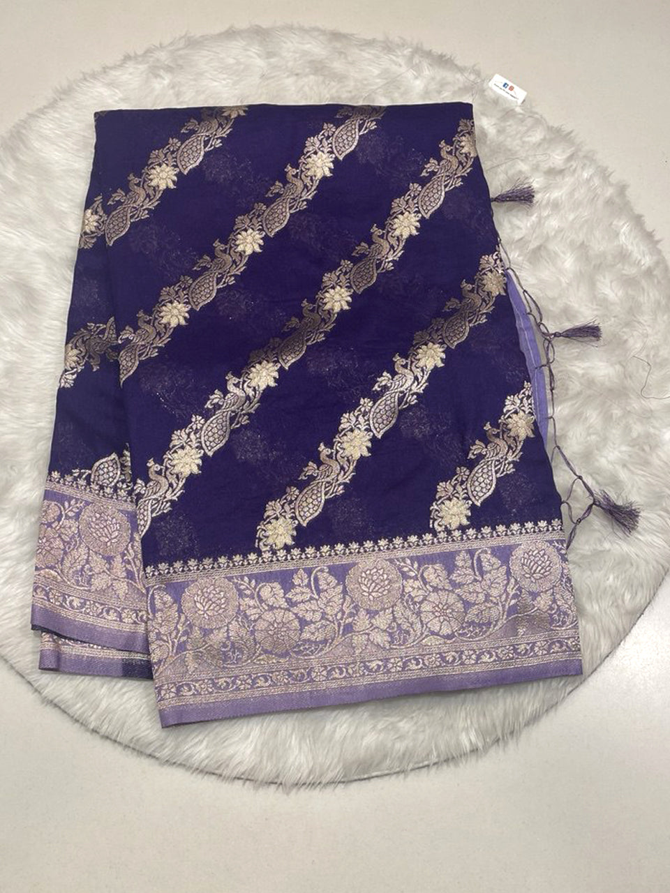 Diagonal Zari Stripes Banarasi Jute Saree