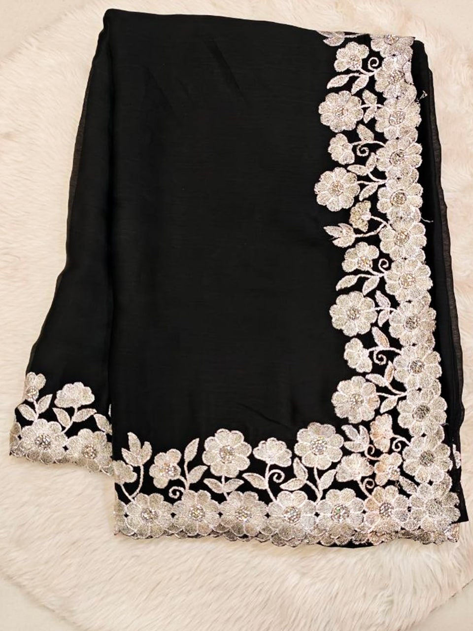 moss crepe saree