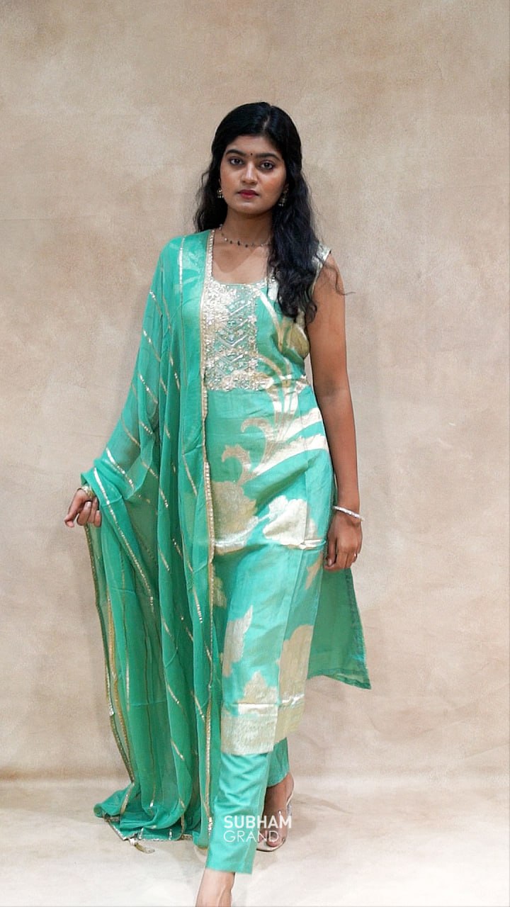 straight-cut salwar