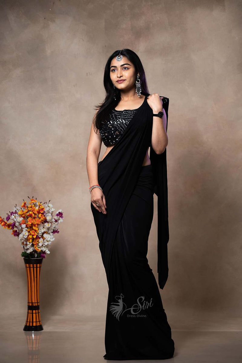 Black Color One Minute Saree