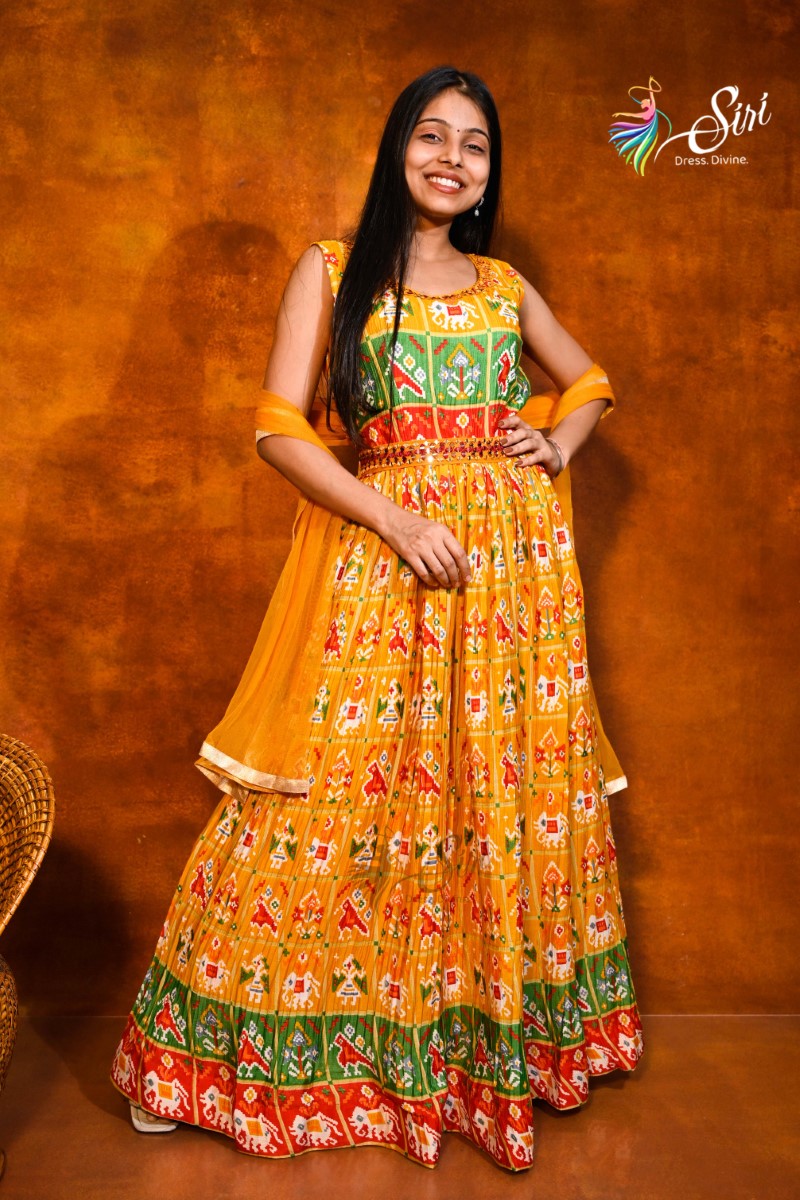 Banaras Georgette Floral Print Chudidar Kalis