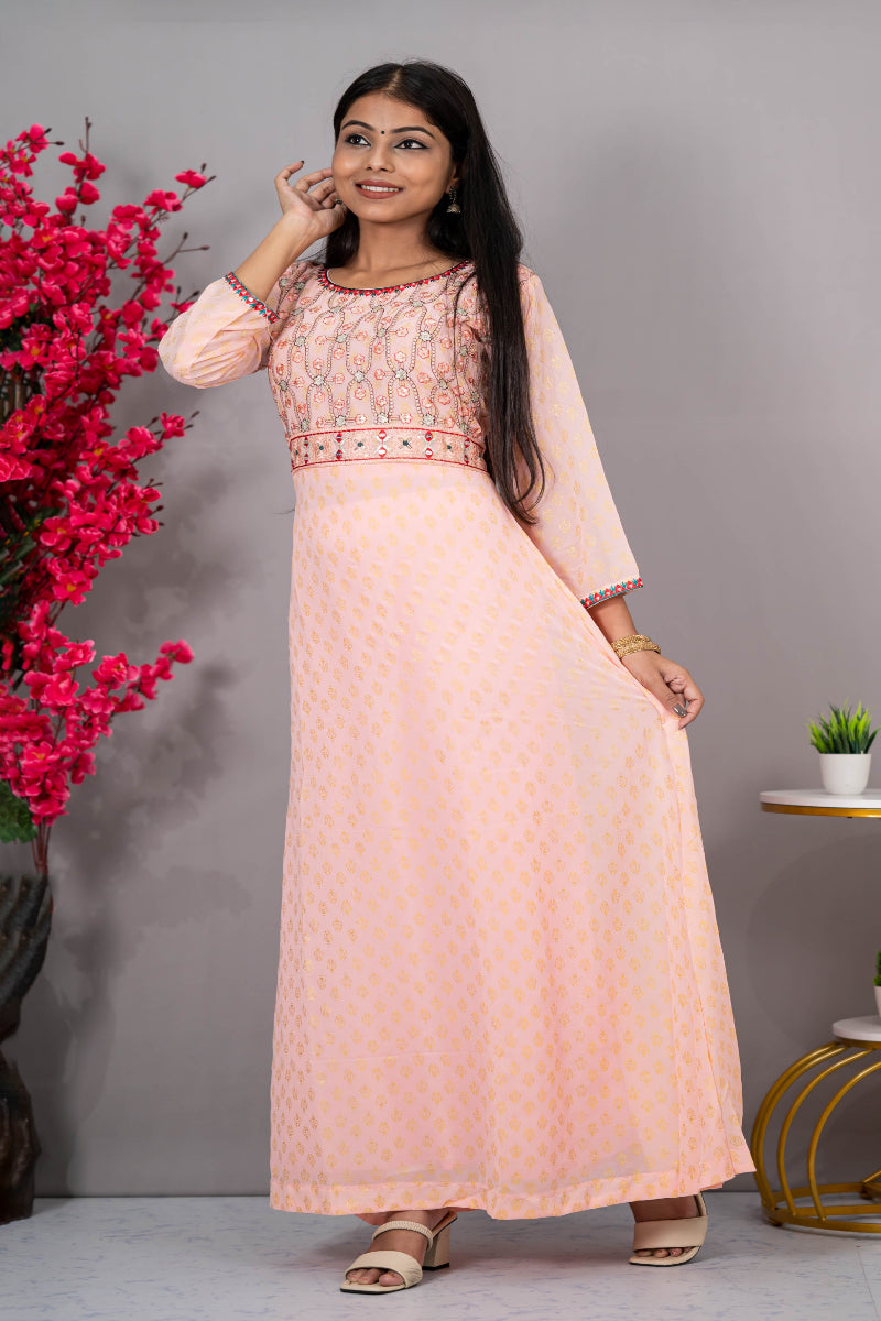 Ramya Recommends : SVRNAA Women Paisley Print Straight Kurta with  Embroidery - PaisaWapas